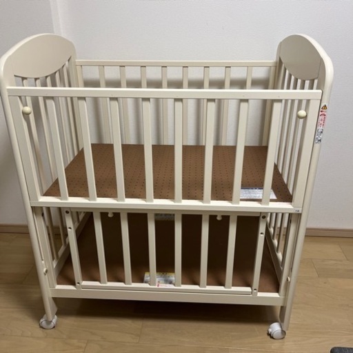 【美品】ミニ立ちベット ベビーベッド カトージ プチバニラ
