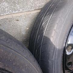 中古タイヤ145/70R12 2本セットの画像