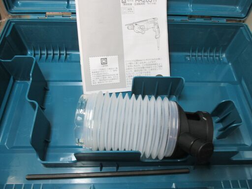マキタ　makita　HR2631F　ハンマドリル　中古美品　ケース/集じんカップ付　26mm　【ハンズクラフト宜野湾店】
