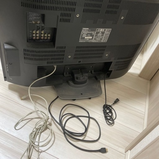TOSHIBA東芝32インチ液晶テレビ(注B－CASカードなし） (ゆっきーな
