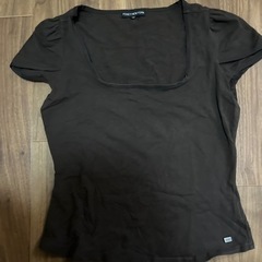 フォクシーのTシャツ