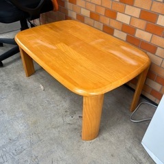 家具貰って下さい。