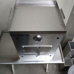 手軽に炭火 やきいも屋さん ねっとり芋 ほくほく 焼きいも機器 フェス さつまいも 44800円 炭火で焼きいも機 七輪 ステンレス釜 壷窯業務用 厨房機器卓上 ドテ焼 餃子焼 鉄板焼き プレス 焼きそば お好み焼き 屋台用品 ガス焼肉器 都市ガス プレート たこ焼き 焼き台 LPガス コンロ グリル 祭り イベント 五平餅 バーナー 中古厨房 カキ 牡蠣焼き かき 蒸し焼 クッキング レギュレーター バンズ ハンバーガー ハンバーグ グリドル 床置き 厨房機器 居酒屋 省スペース マルゼン クレープ焼 の画像
