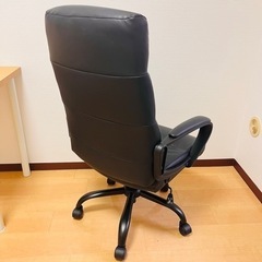 美品　ニトリ　ワークチェア　(ファスKD BK）ブラック　黒の画像