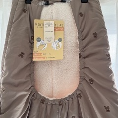 【新品タグ付】防寒ケープの画像
