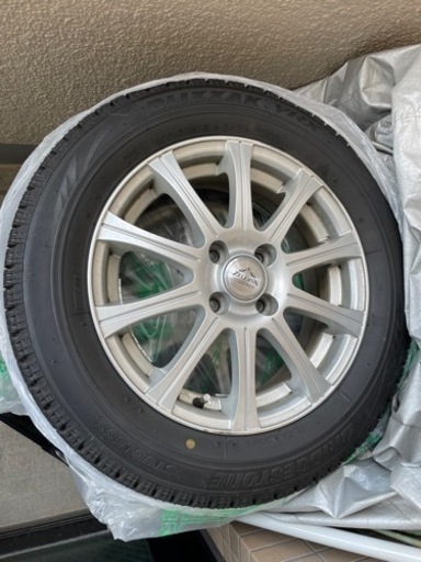 【8/18まで】15インチ／ブリヂストン スタッドレス４本セットホイール付き