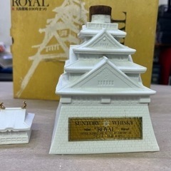 サントリー ローヤル 大阪城 陶器ボトル 未開封 ウィスキー