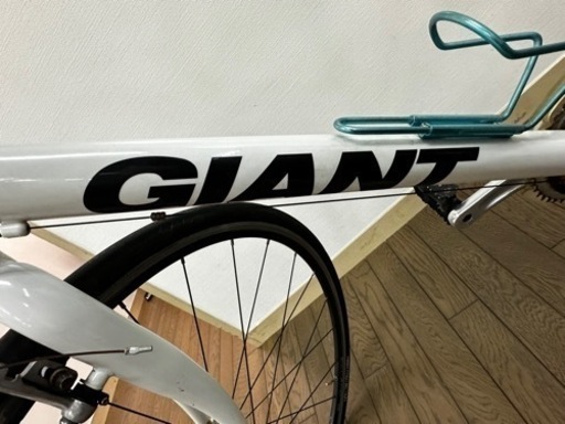 GIANT 2022ESCAPE R3