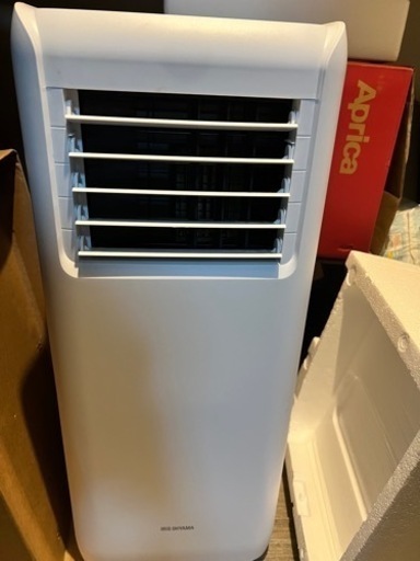 【お取引中】アイリスオーヤマ ポータブルクーラー2.2kW IPA-2202G ホワイト