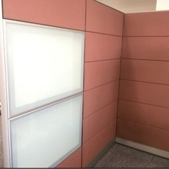 キレイなパーティションを無料で差し上げますの画像