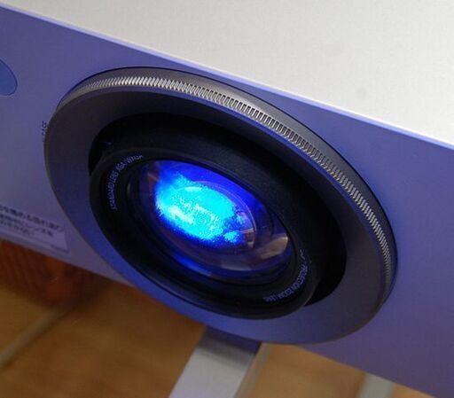 ① 業務用 パナソニック 1チップDLP方式プロジェクター PT-DW640