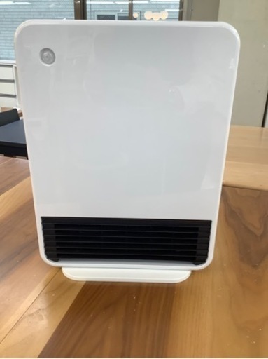THREE-UPの2021年製セラミックファンヒーター入荷しました。