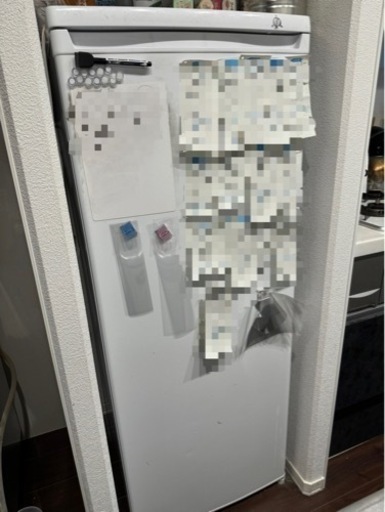 冷凍ストッカー