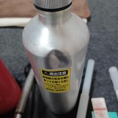 ガソリン携行缶1L×2本の画像