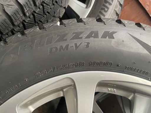 ハリアー　ブリジストン  スタットレス ホイール付き