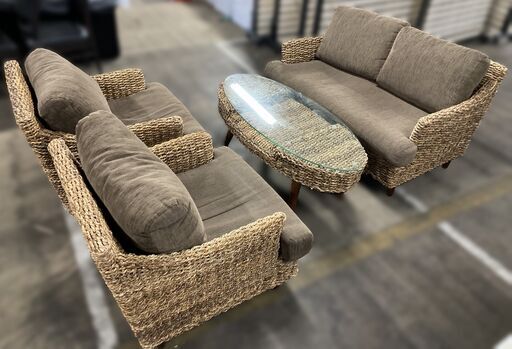 【中古品】ソファセット(長椅子x1 / 小椅子x2 / テーブルx1)