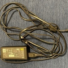 NEC LaVie LM350/C レッド、13.3インチ、ACアダプター付の画像