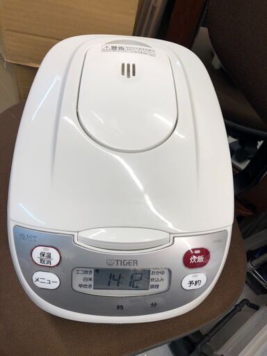 ☆未使用￥9,500！TIGER　5合マイコン炊飯ジャー　家電　JBH-G102型　2019年製　【BK259】