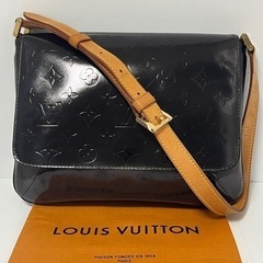☆ルイヴィトン ヴェルニ ショルダーバック LOUIS VUITON