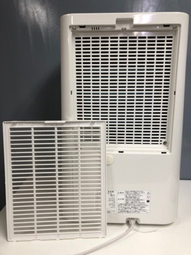 シャープ 衣類乾燥 除湿機 CV-G120-W プラズマクラスター 2017年製 コンプレッサー式