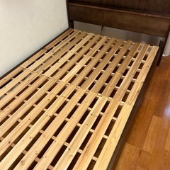 セミダブルベッドフレーム