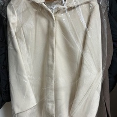 OPAQUE.CLIP 白コート