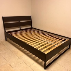 IKEA 多けれ トリスィル ダブルベッド
