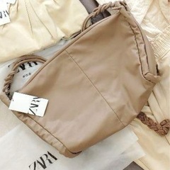 ⭐️お値下げ⭐️ZARA ザラ オーバルショルダーバッグ