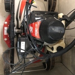 クボタ　スイング式法面自走草刈機　美品です。の画像