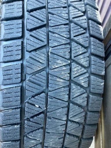 225/65R17 スタッドレスタイヤ　4本