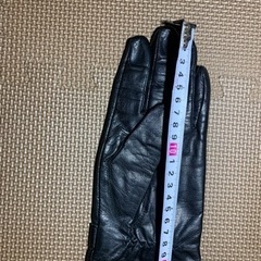 完売●羊革手袋　ラム革の画像