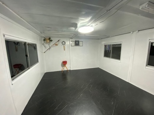 4.5m x 4m プレハブ