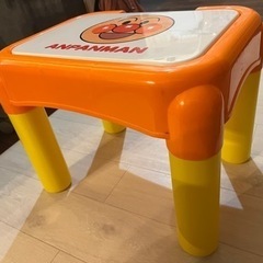 アンパンマン　テーブル　おもちゃ他