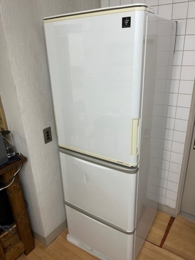 1000円 SHARP冷蔵庫350L 2013年製造