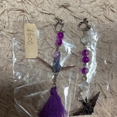 折り鶴のイヤリング ※左右非対称のイヤリング