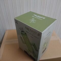 新品　箱入り　【FINAL FANTASY】ファイナルファンタジーⅩIV サボテンダールームランプの画像