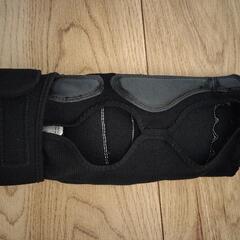 プロテクター　足首まわり　格闘技（大人用 L）の画像