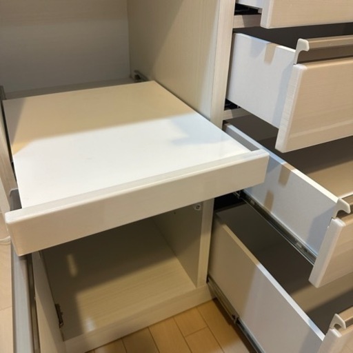 食器棚　キッチンボード　140cm ホワイト　まだまだ使えます❤️