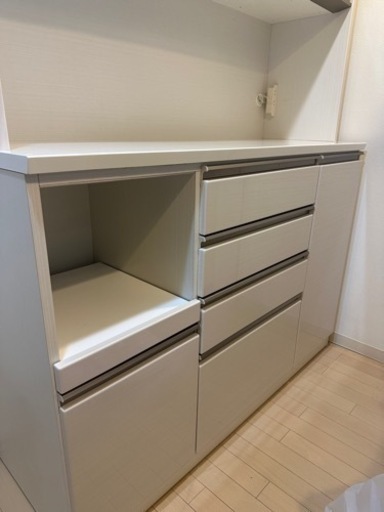 食器棚　キッチンボード　140cm ホワイト　まだまだ使えます❤️