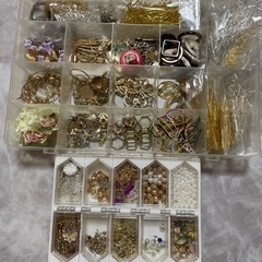 アクセサリーパーツ