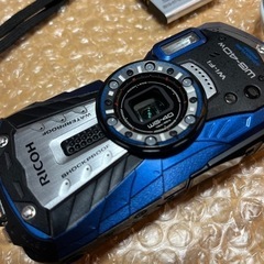 RICOH WG-40wブルー　美品　防水　防塵　デジタルカメラ　動作良好　No002の画像