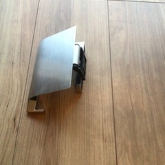 トイレの紙巻器の画像