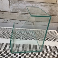 ③キュウブ型水槽の画像