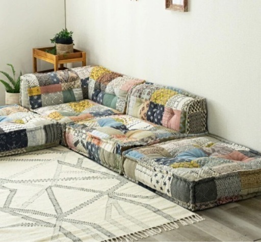 20日まで！フロアソファ FIANO マルチパッチワーク SET (Mariko) 横浜