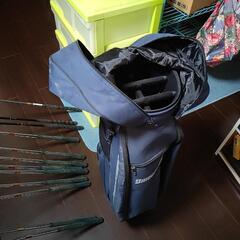 かなり古い中古のゴルフセット、引っ越しで手放します。の画像