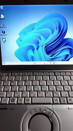 管160★交渉OK★Win11★Panasonc☆CF-S9LYY6DS☆Core i5 560M 2.67GHz/4GB/DVDマルチ★質問NG★逆光撮影★動作品★完全ジャンク扱い★返品不可★お返事は可能な限り迅速にさせて頂きます。