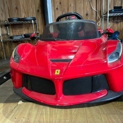フェラーリのキッズカーです。