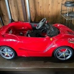 フェラーリのキッズカーです。の画像