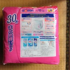 大人用紙おむつMサイズの画像