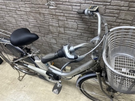 クリスマスSALE?東京23区配達無料　新基準 ブリヂストン　アシスタ　8.1Ah リチウム 電動自転車 中古　BS 507